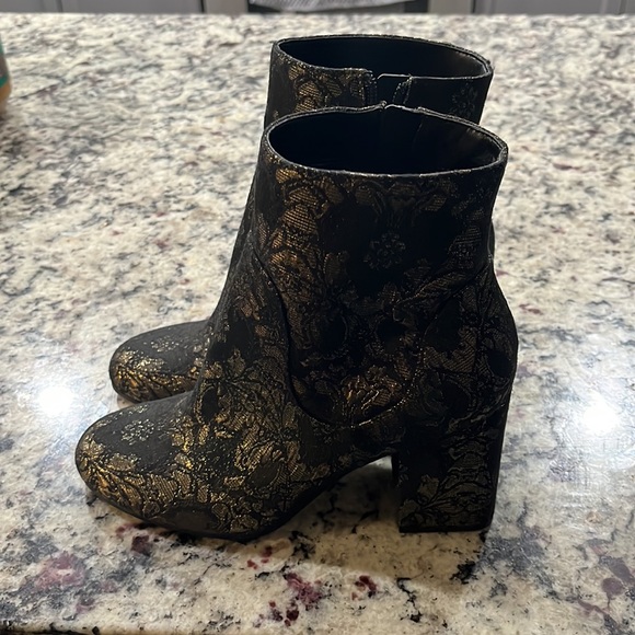 Marc Fisher boots - Picture 4 of 7